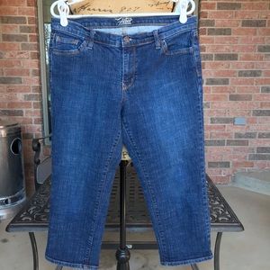 Old Navy The Flirt Capri Jeans EUC Size 10
